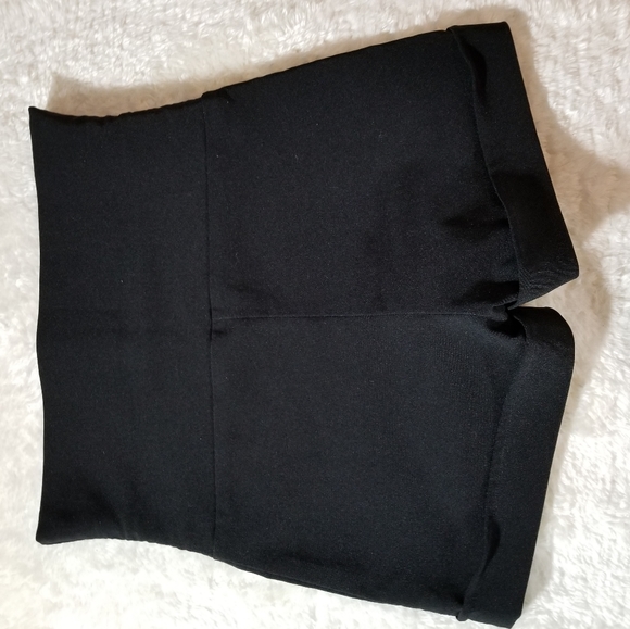 Black Short Shorts - Picture 3 of 4